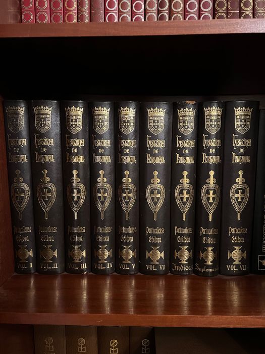 História de Portugal Edição Monumental da Portucalense Editora