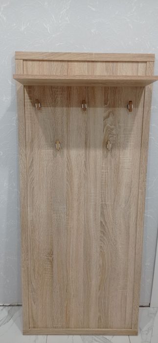 Вішалка для одягу.