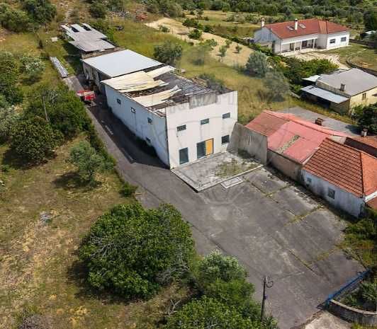 Imóvel  com potencial comercial ou habitação