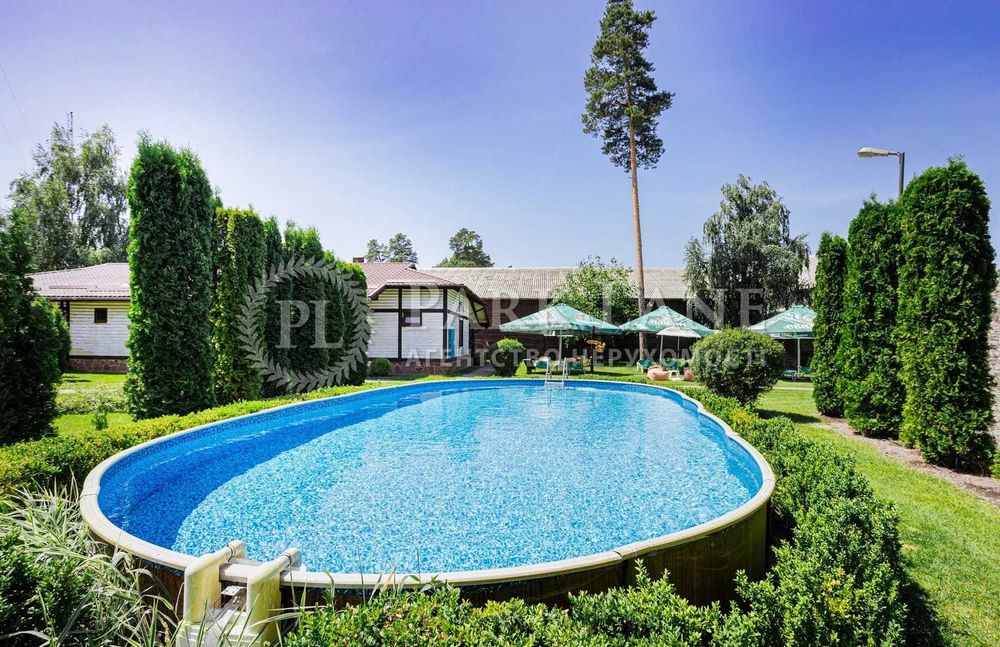 Продаж готельно-ресторанного комплексу "Веселий заєць"Пірново" Київ