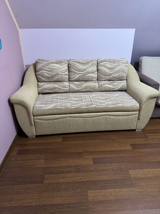 Sofa z funkcją spania, bardzo dobry stan, mało używana