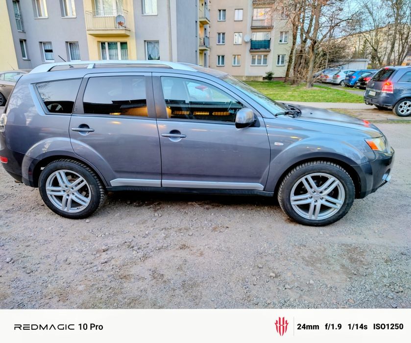 Sprzedam Mitsubishi Outlander  7osobowy 2.0di-d