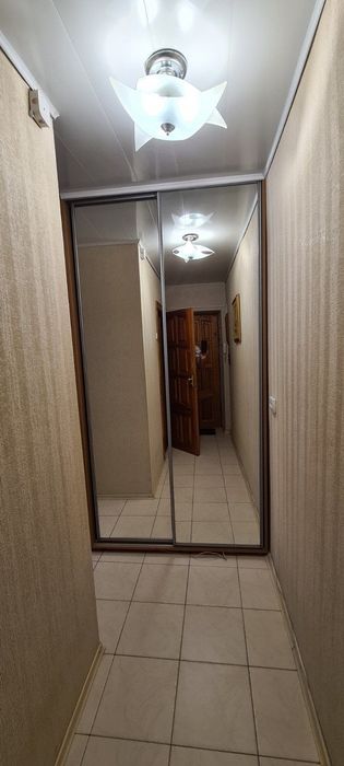 Здається 2-кімнатна квартира по бул. Лесі Українки, 17. Печерськ