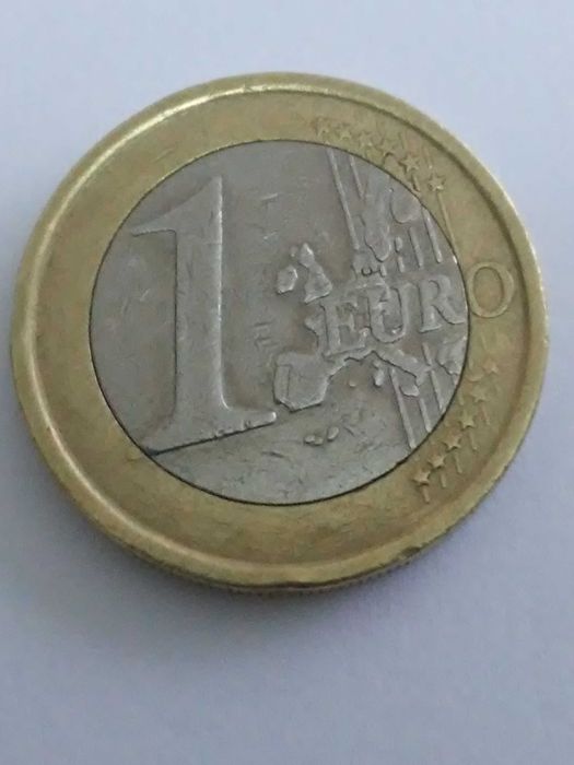 Moeda de 1 euro com defeito de cunhagem