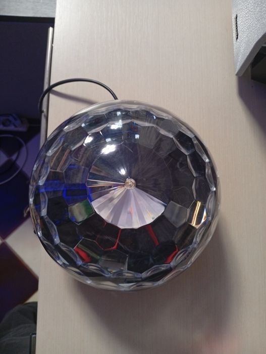 Музыкальный диско мяч