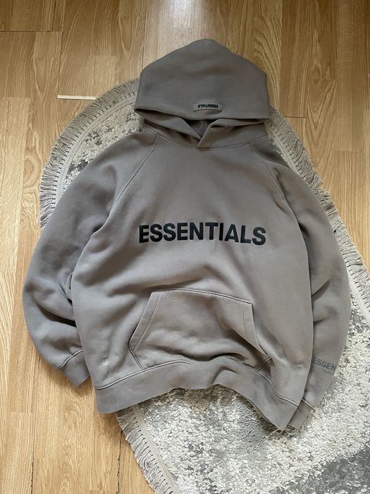 Продам речі в інст магазі thnnx_prodast