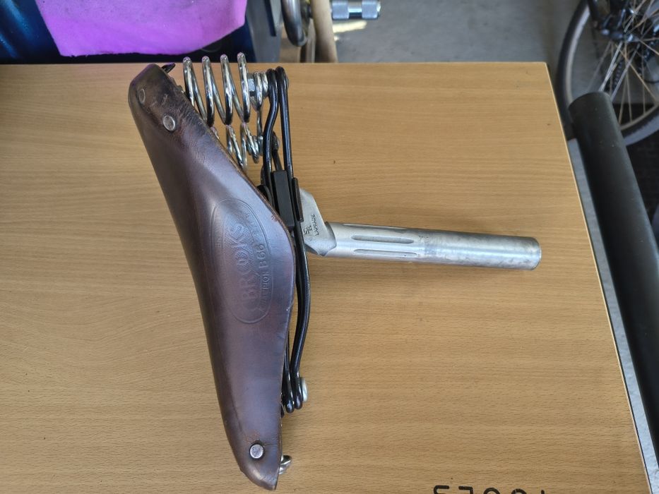 Brooks B66, oryginalny BDB stan