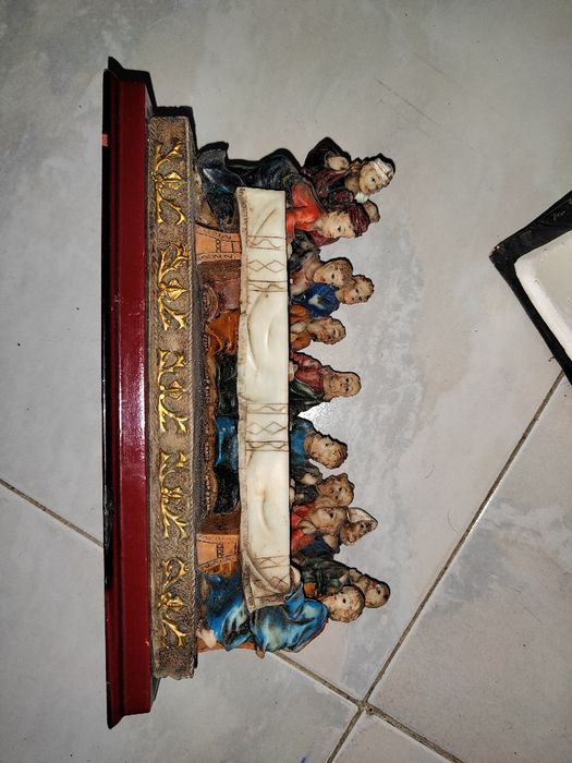 A Ultima Ceia - Figura Porcelana