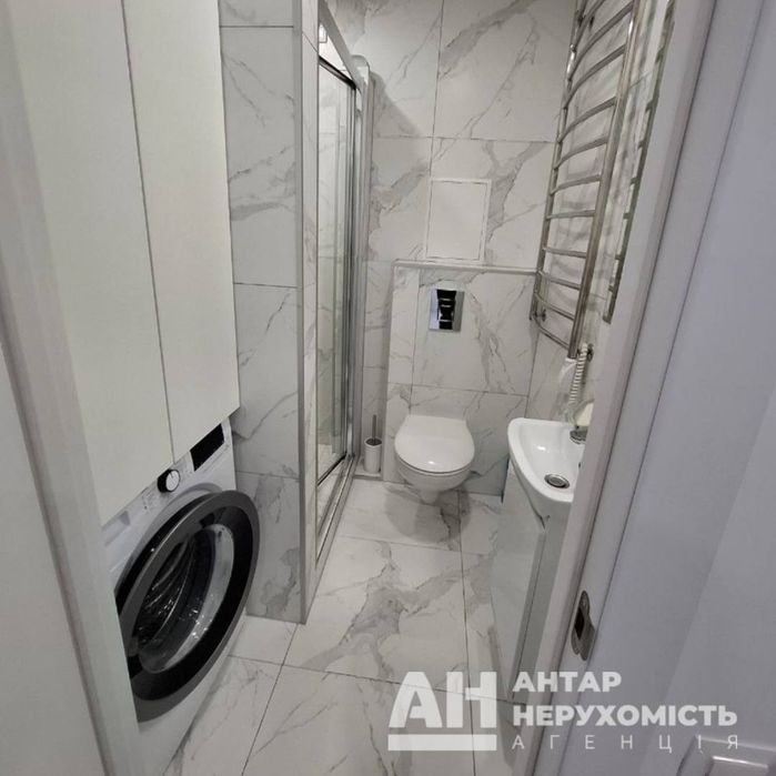 Двокімнатна біля Автовокзалу 2