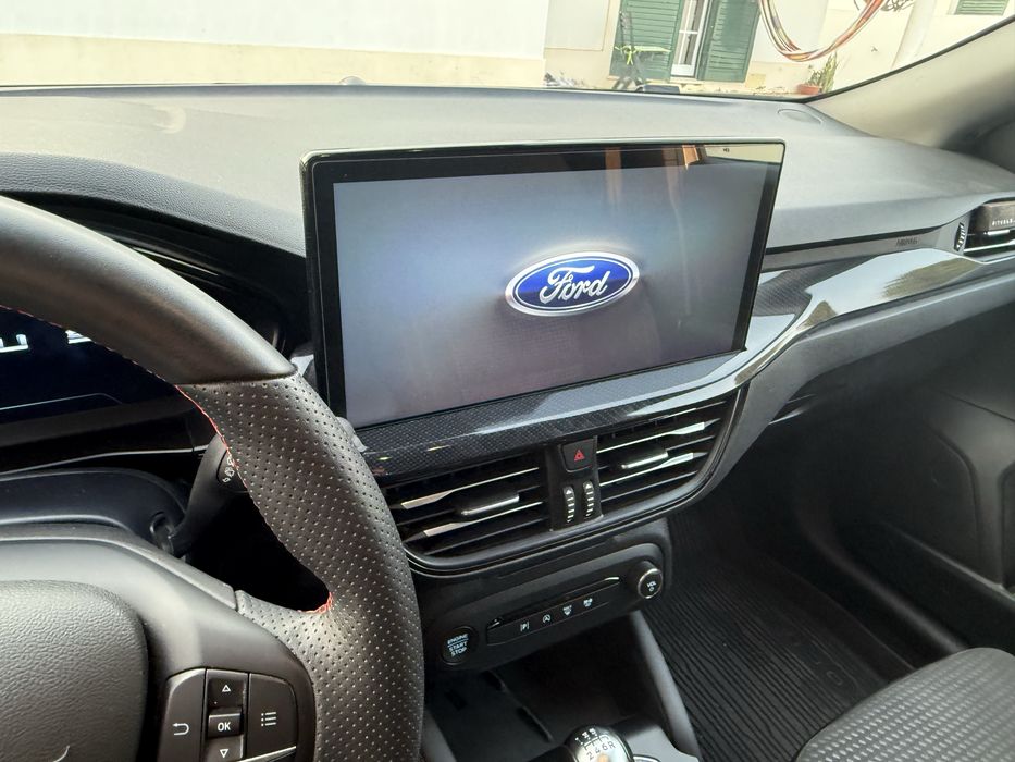 Ford Focus ST-Line X 1.0 EcoBoost mHEV 125cv— Com Garantia até 2029!