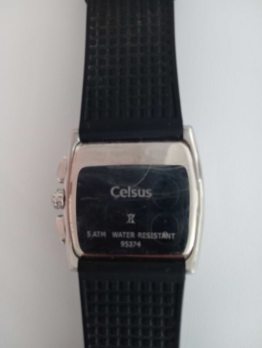 Relógio como novo celsus