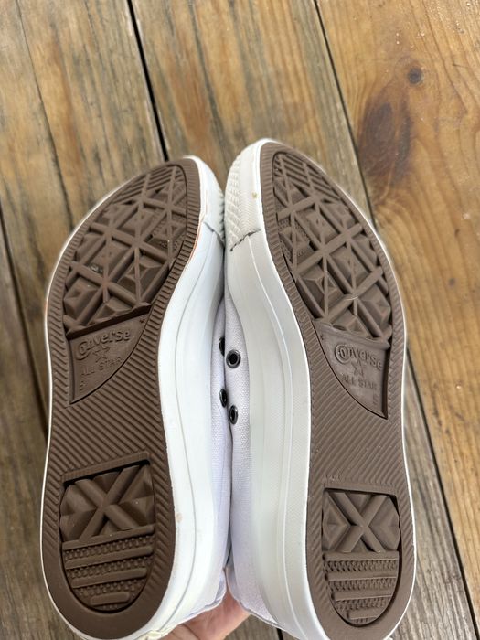 Converse all star білого кольору 37,5 розмір