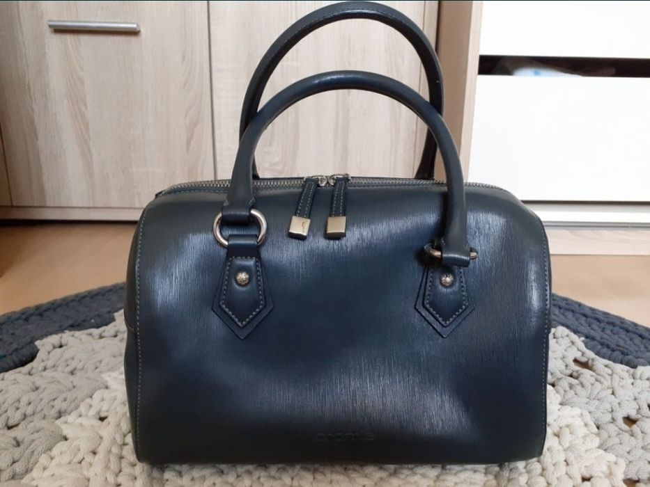 Torebka, kuferek, skóra, do ręki, granatowa, Cromia, włoska