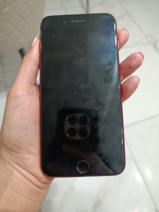 Айфон 8+.Телефон.