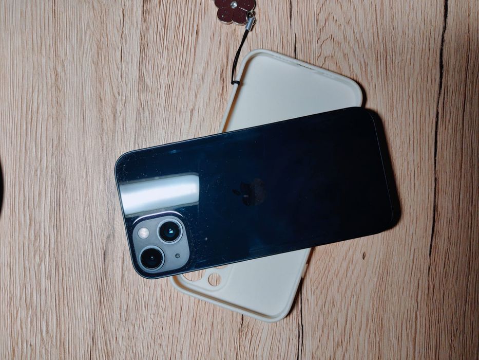 Telefon iphone 13