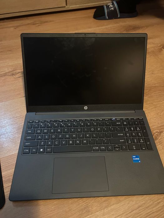 Sprzedam laptop hp