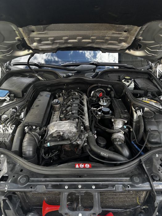 Продам w211 2,7 дизель