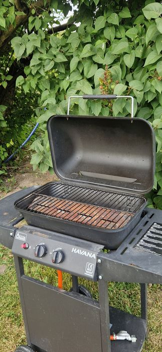 Grill gazowy, na gaz