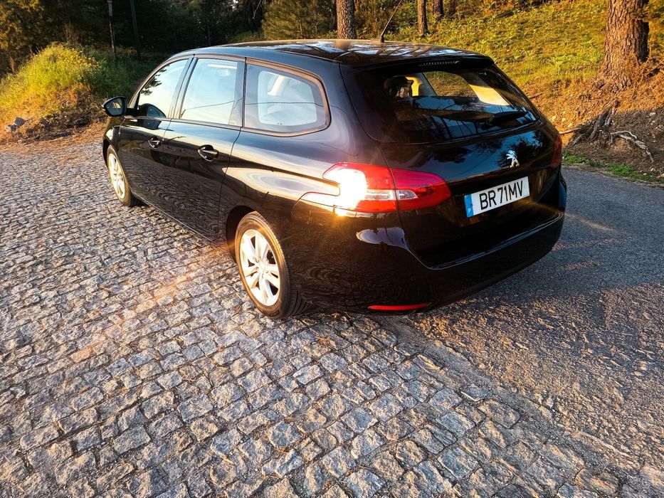 Peugeot 308 SW BlueHDi 120 EAT6 Stop & Start Active