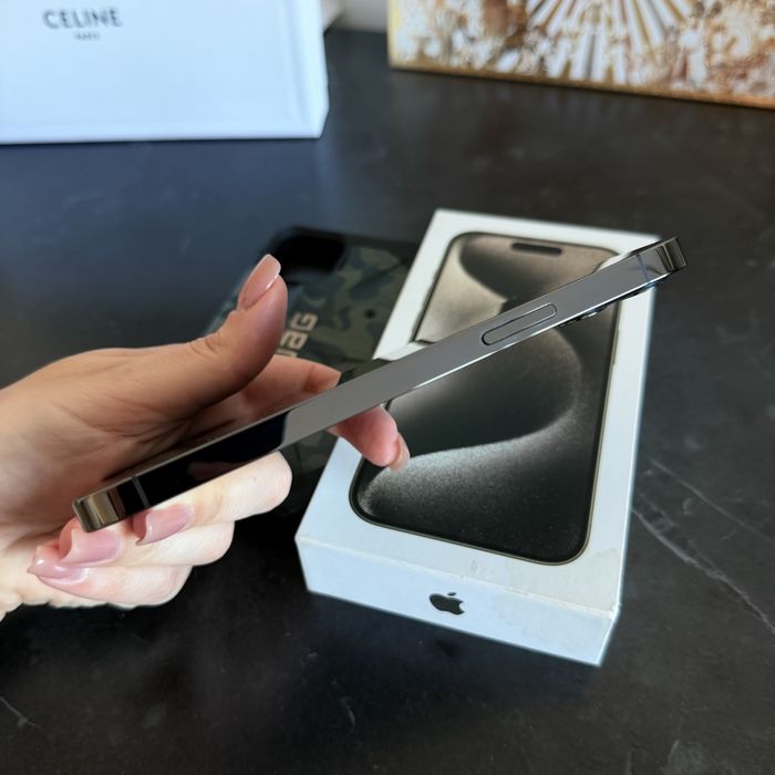 Продам iPhone 12 pro 256 gb