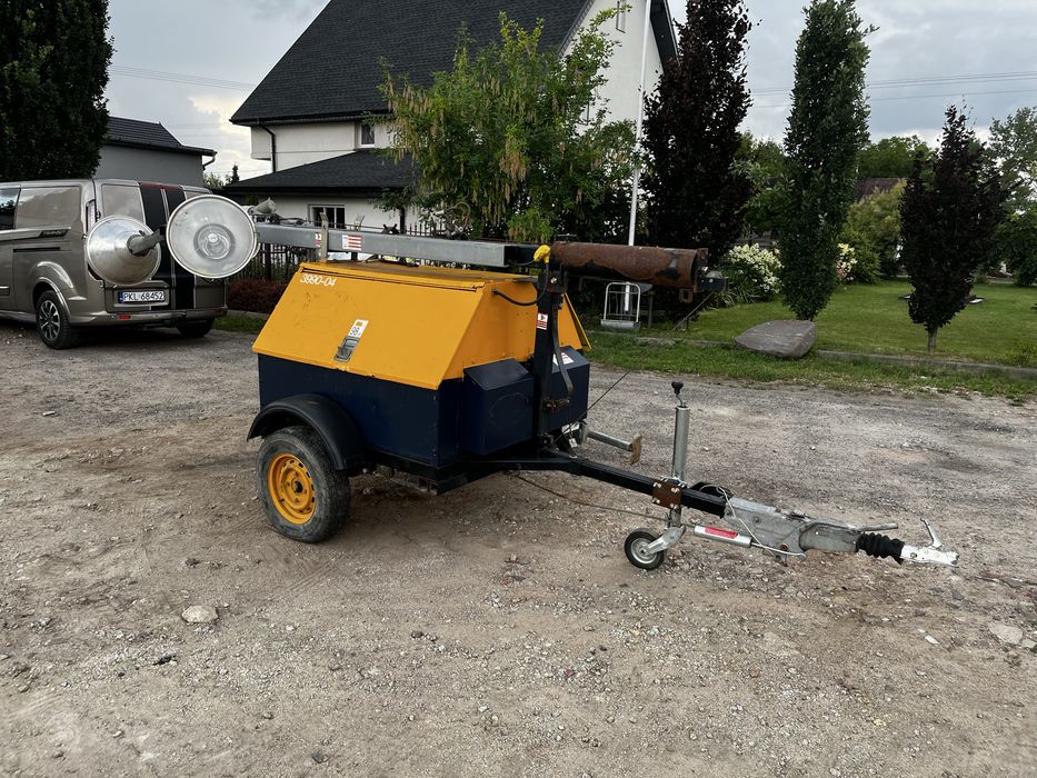 Maszt oświetleniowy agregat Mitsubishi L3E 6.5 kW prądnica