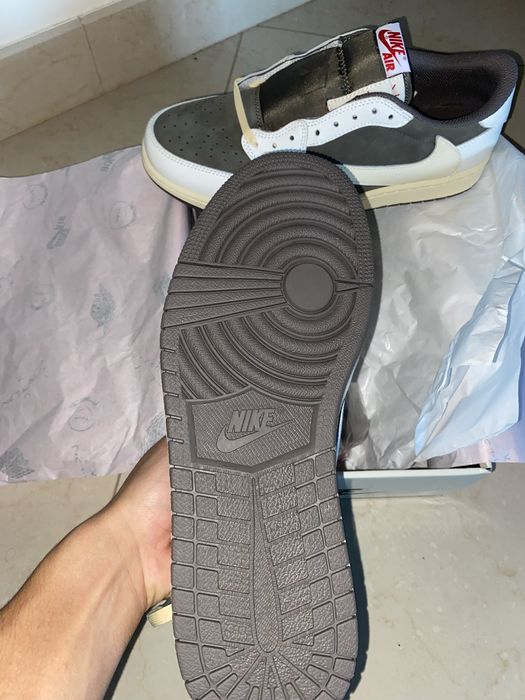 Air Jordan 1 Travis Scott reverse mocha