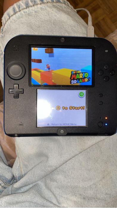 Nitendo 2 ds desbloqueada com 32 gb de cartao de memoria