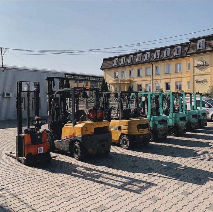 Навантажувач, погрузчик, кара, вилковий навантажувач Toyota