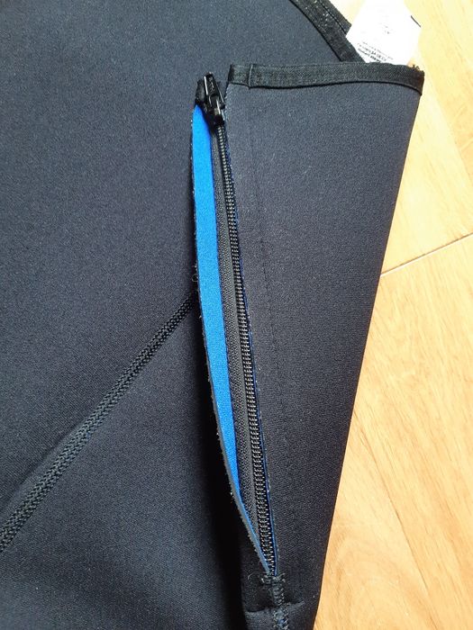 Wyszczuplające spodenki neoprenowe z pianki rozm M