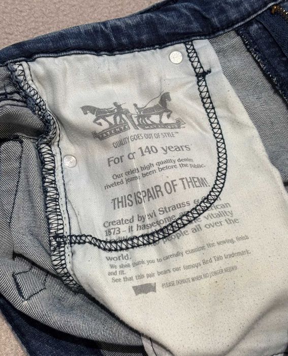 Spodnie jeansowe Levi's roz. 30