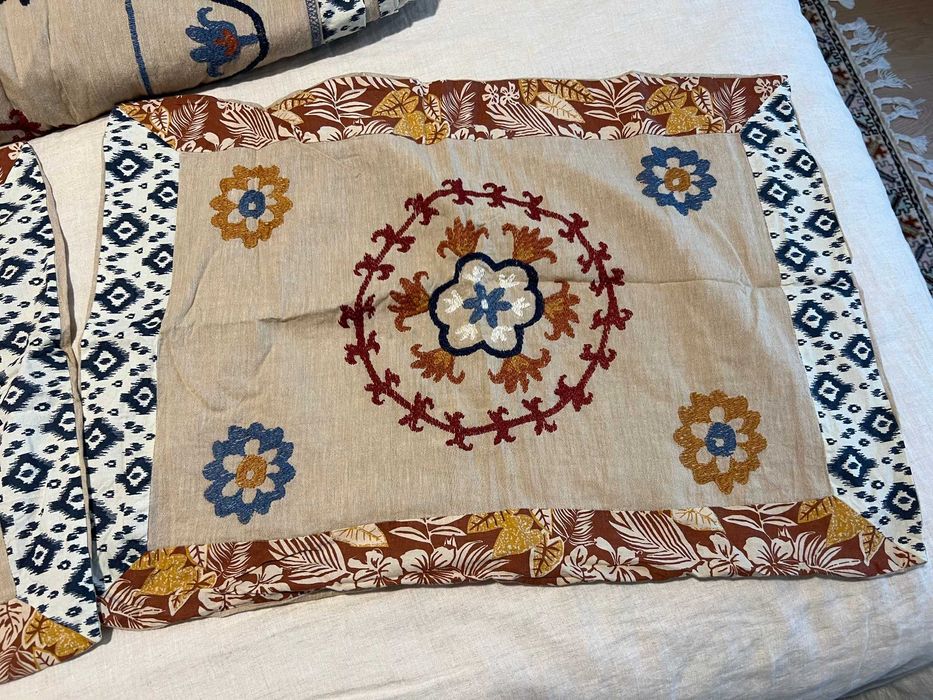 Capa de edredão e fronhas / Embroidered Duvet Cover