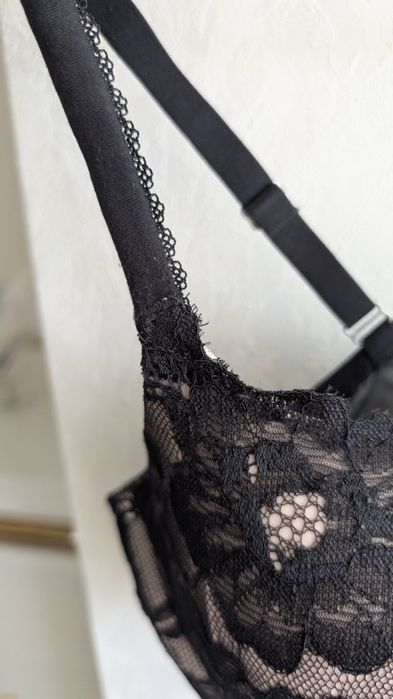 Бюстгальтер Victoria's secret