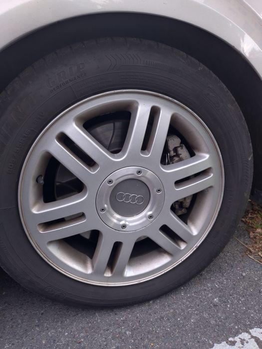 Sprzedam koła do audi.