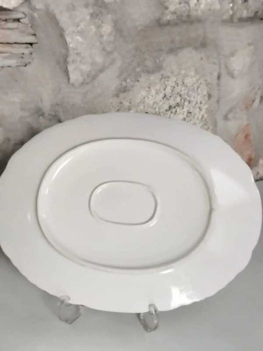 Travessa Oval Branca com Relevo - ENVIO GRATIS