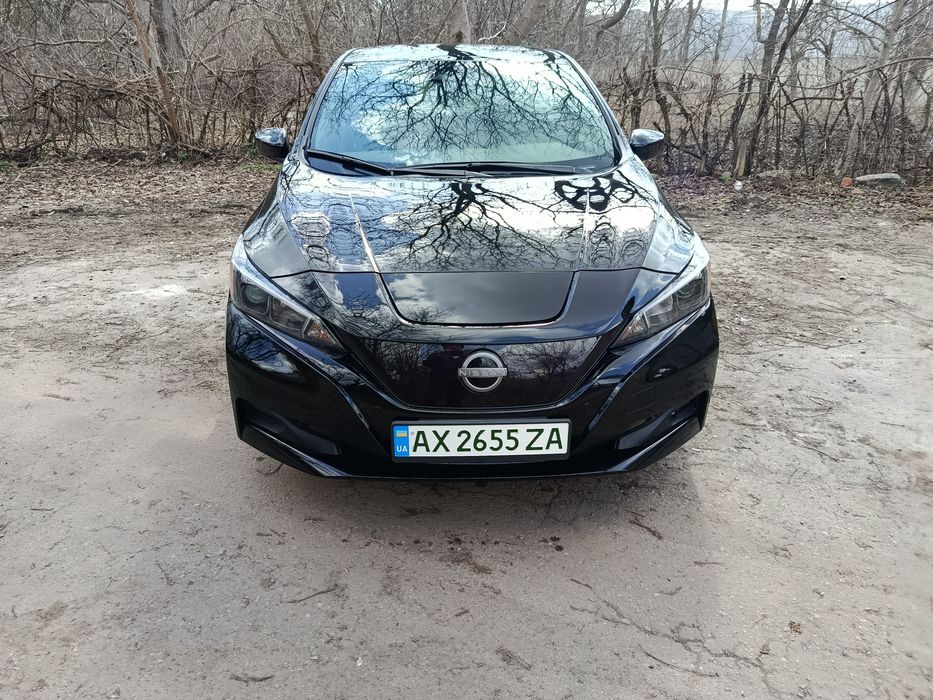 Продам Ниссан лиф