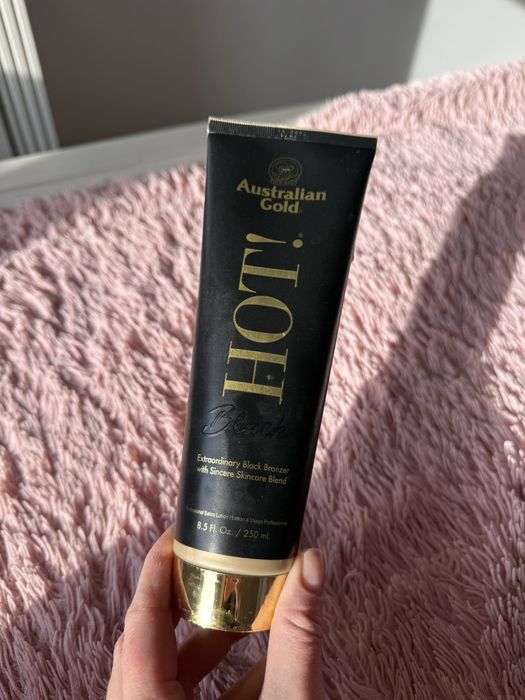 Крем для засмаги в солярії з бронзатором Australian Gold Hot! Black
