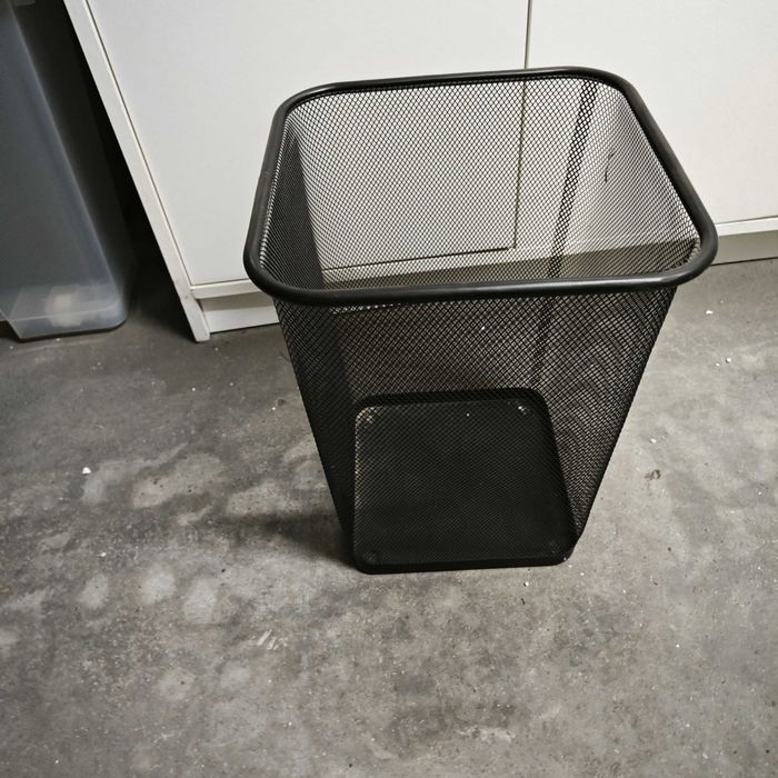 Caixote do lixo para escritorio/quarto