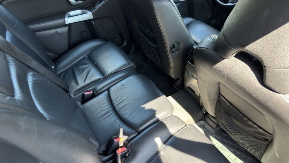 Volvo xc 90 повний привід