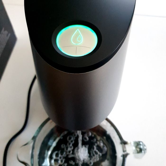 Filtro de água elétrico com filtro se carvão e lâmpada UV. Novo