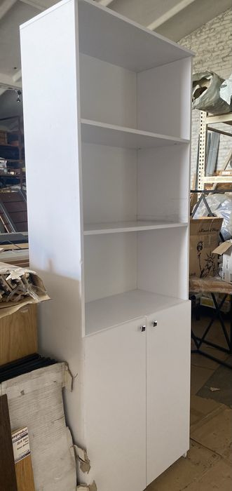 Кухонний гарнітур. Довжина 2.25 м. Верхня та нижня секціі.