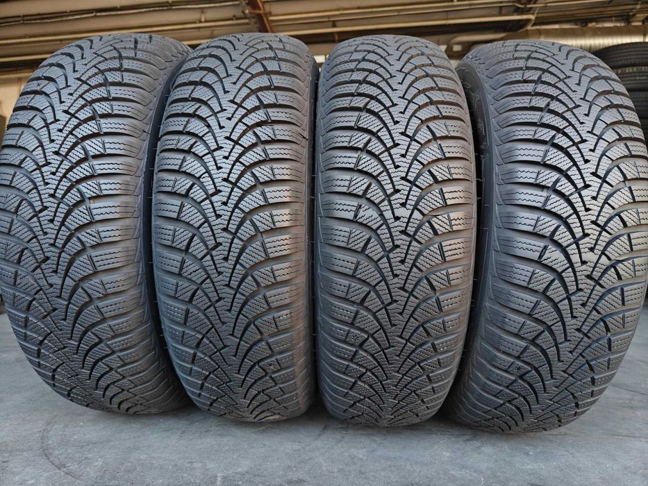 good year r15 195/65 комплект зимових шин гарно гребують і гальмують