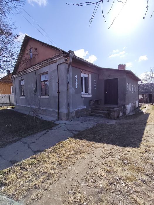 Продам будинок в Рівному. Ділянка 6 сот. Рівна