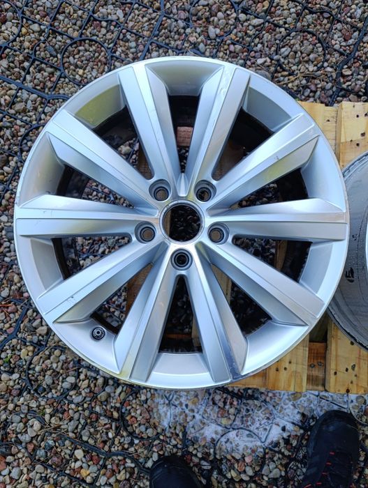 Felgi VW  5x112 R17. Et 47  7,5. RONAL