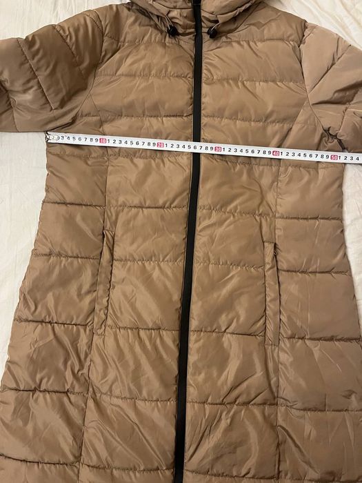 Куртка жіноча подовжена, пальто