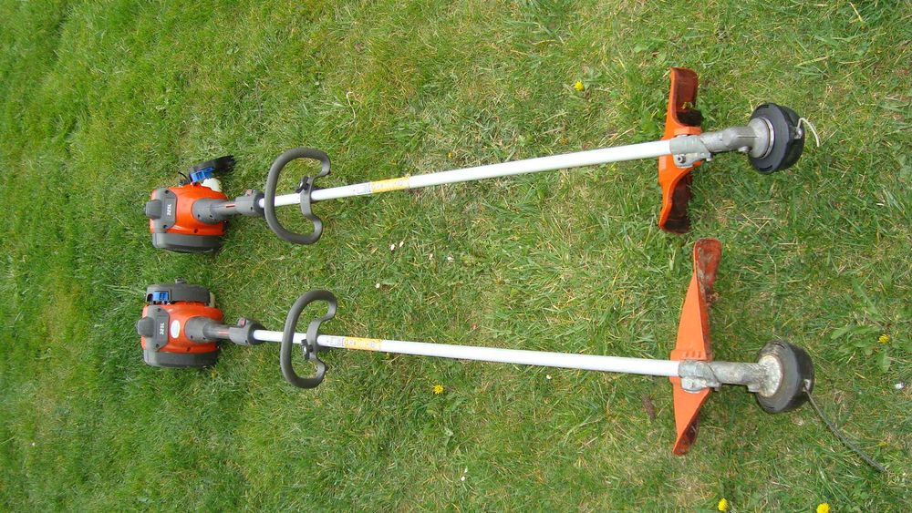 Kosa  husqvarna. 325 L.