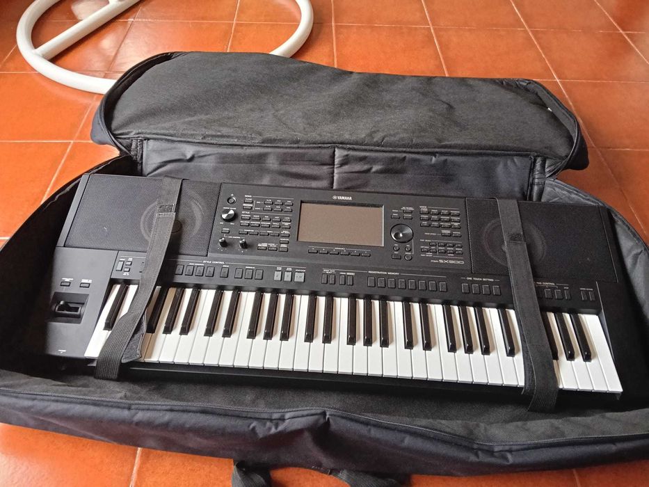 Yamaha psr sx900