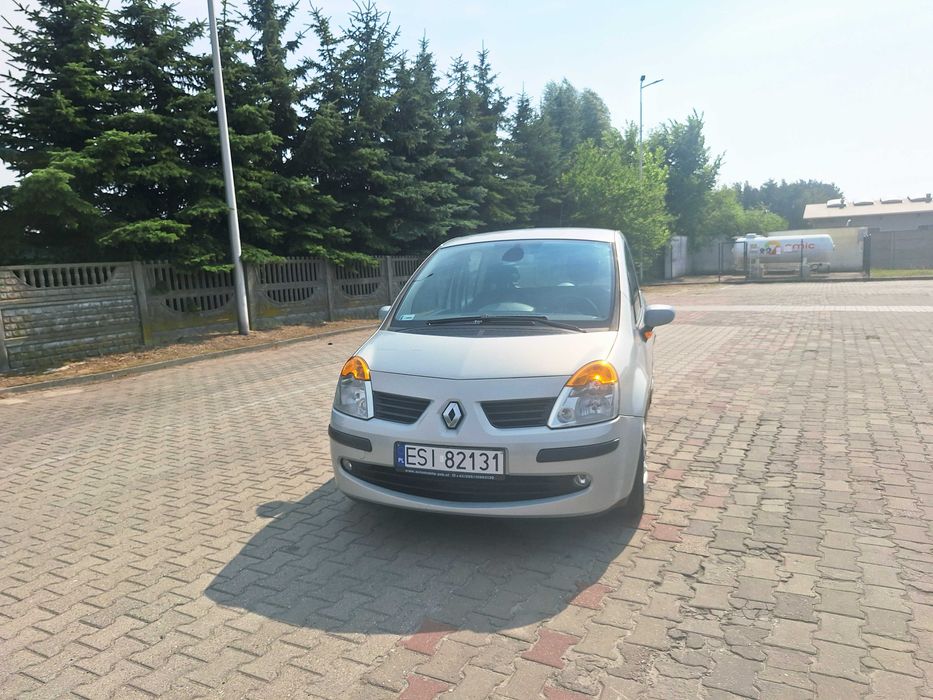 -Renault Modus- 195tys/km