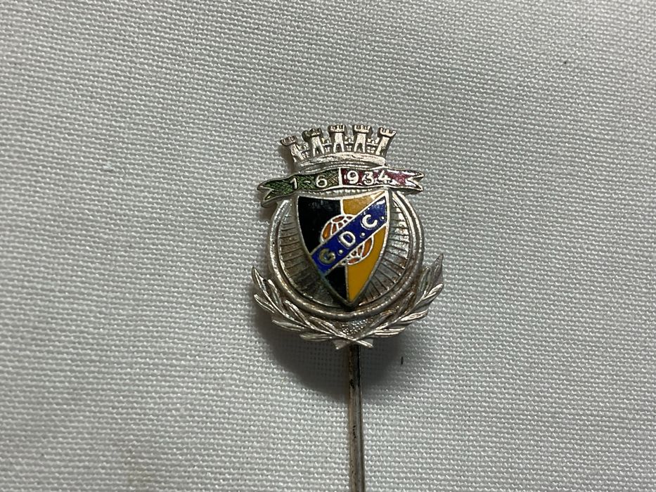 Pin do Grupo Desportivo do Castelo com estojo