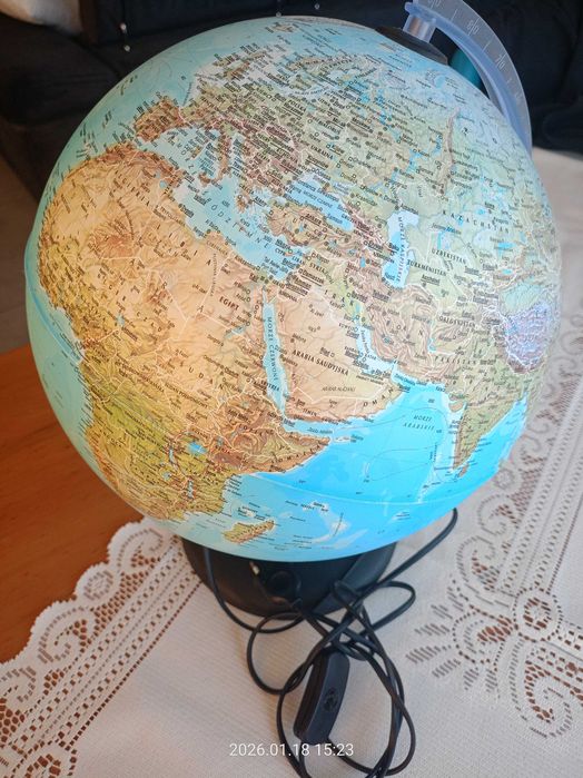 Globus podświetlany