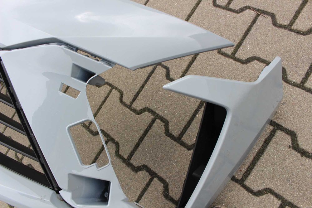 Oryginalny zderzak przód przedni Renault Clio V Lift Esprit Alpine 2023- 620223501R
